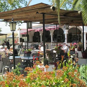2* Couette-café La Mota